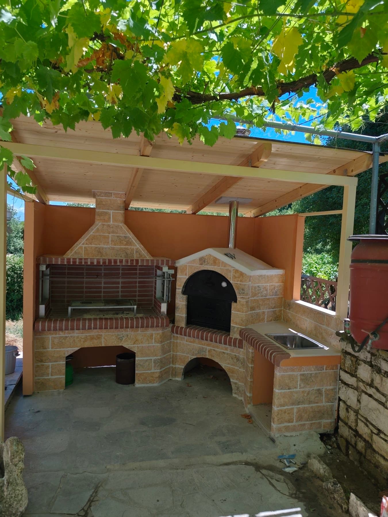 Έργο εγκατάστασης TzakiShop
